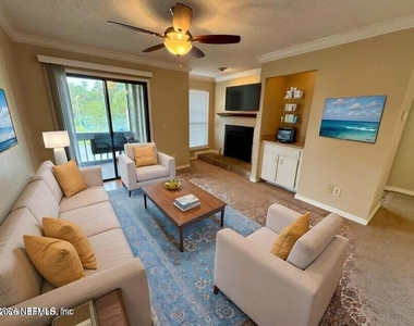 10200 Belle Rive Boulevard - Photo Thumbnail 1