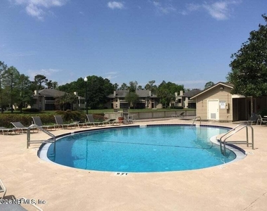 10200 Belle Rive Boulevard - Photo Thumbnail 17