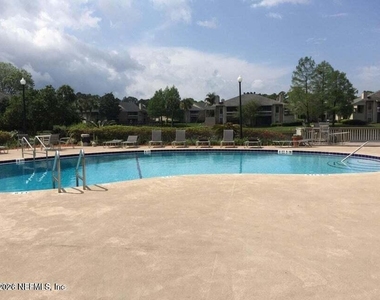 10200 Belle Rive Boulevard - Photo Thumbnail 16
