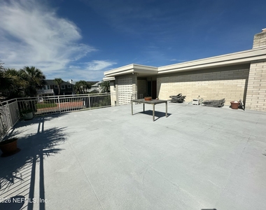 109 South Street - Photo Thumbnail 14