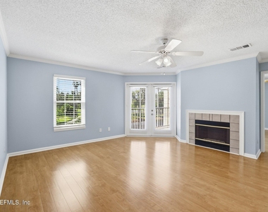 400 Sandiron Circle - Photo Thumbnail 9