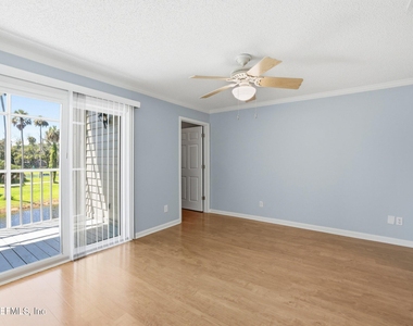 400 Sandiron Circle - Photo Thumbnail 11