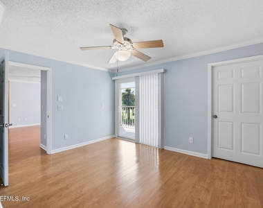 400 Sandiron Circle - Photo Thumbnail 12