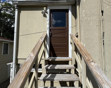 2512 College Street - Photo Thumbnail 1