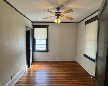 2512 College Street - Photo Thumbnail 13