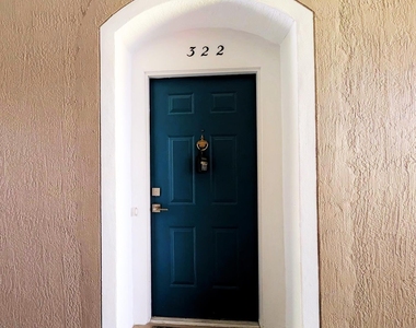 10550 Baymeadows Road - Photo Thumbnail 3