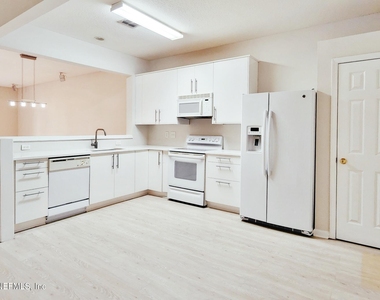 7566 Red Crane Lane - Photo Thumbnail 2