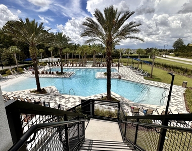 10089 Filament Boulevard - Photo Thumbnail 15