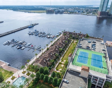 400 E Bay Street - Photo Thumbnail 43