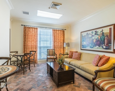 400 E Bay Street - Photo Thumbnail 27