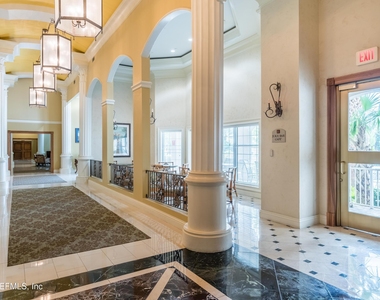 400 E Bay Street - Photo Thumbnail 28