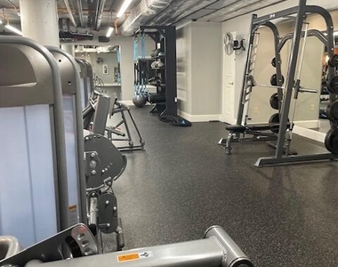 400 E Bay Street - Photo Thumbnail 38