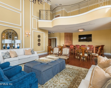400 E Bay Street - Photo Thumbnail 26