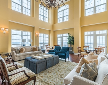 400 E Bay Street - Photo Thumbnail 25