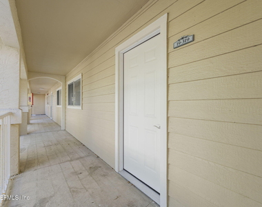 19 Arbor Club Drive - Photo Thumbnail 5