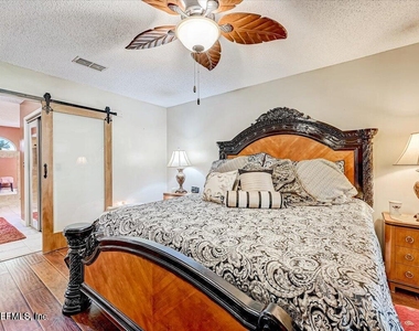 4251 Monument Road - Photo Thumbnail 12