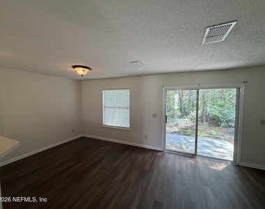 165 Southern Bridge Boulevard - Photo Thumbnail 8