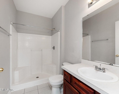 8226 Green Parrot Road - Photo Thumbnail 13