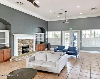 8226 Green Parrot Road - Photo Thumbnail 27