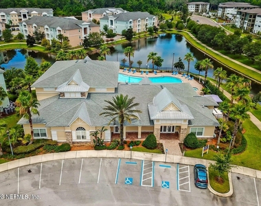 8226 Green Parrot Road - Photo Thumbnail 23