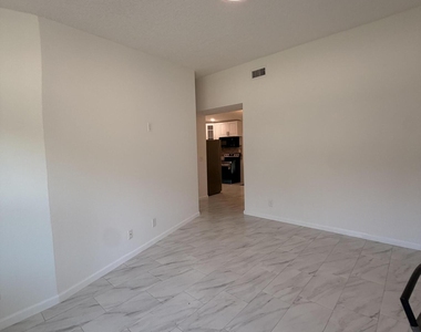 7178 Karenita Drive - Photo Thumbnail 2