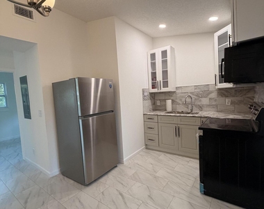 7178 Karenita Drive - Photo Thumbnail 1