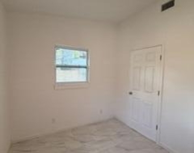 7178 Karenita Drive - Photo Thumbnail 3