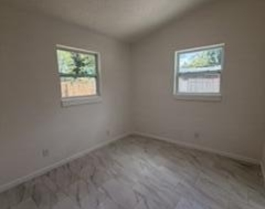 7178 Karenita Drive - Photo Thumbnail 6
