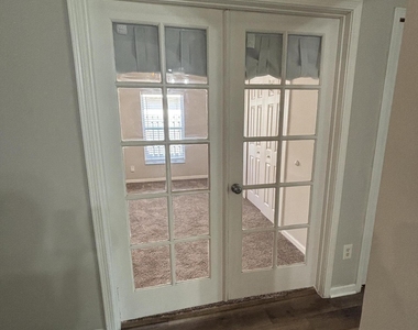 13758 Sea Hawk Street - Photo Thumbnail 28