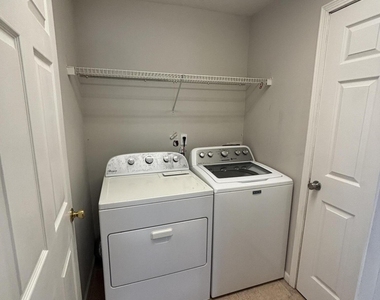 13758 Sea Hawk Street - Photo Thumbnail 11