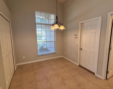 13758 Sea Hawk Street - Photo Thumbnail 10