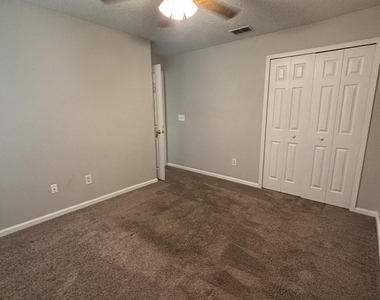 13758 Sea Hawk Street - Photo Thumbnail 32