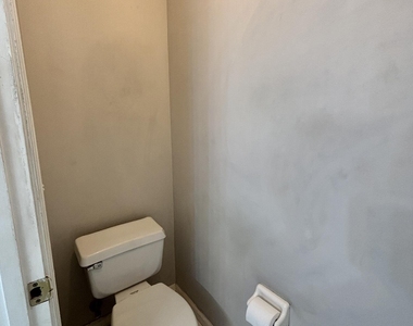 13758 Sea Hawk Street - Photo Thumbnail 20