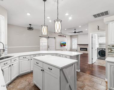 4032 Lonicera Loop - Photo Thumbnail 10