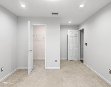 4032 Lonicera Loop - Photo Thumbnail 24