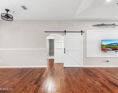 4032 Lonicera Loop - Photo Thumbnail 13