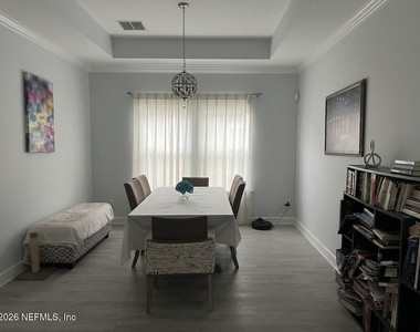 340 Howland Drive - Photo Thumbnail 12
