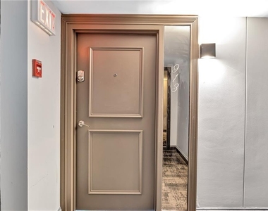 2460 Peachtree Road - Photo Thumbnail 3
