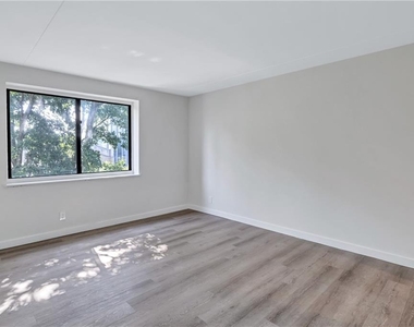 2460 Peachtree Road - Photo Thumbnail 15