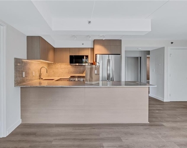 2460 Peachtree Road - Photo Thumbnail 6
