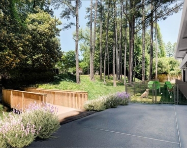2460 Peachtree Road - Photo Thumbnail 33