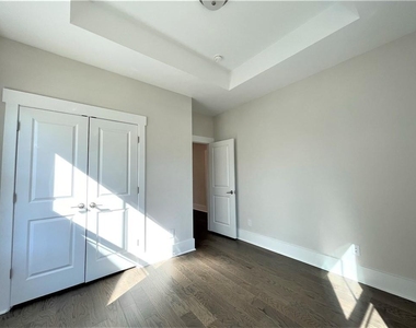 892 Mayfield Road - Photo Thumbnail 41