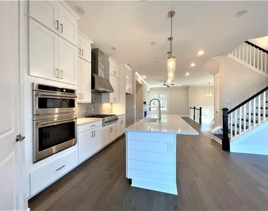 892 Mayfield Road - Photo Thumbnail 18
