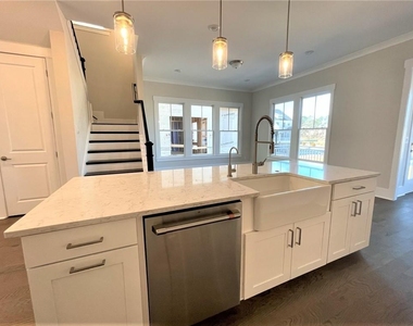 892 Mayfield Road - Photo Thumbnail 16