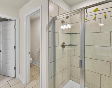 2423 Chene Drive - Photo Thumbnail 31