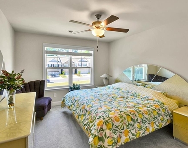 2423 Chene Drive - Photo Thumbnail 19