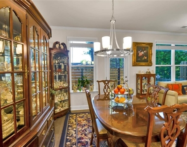 2423 Chene Drive - Photo Thumbnail 14