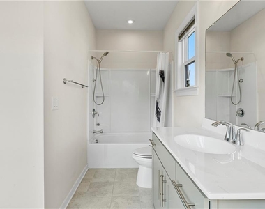 2076 Holtz Lane - Photo Thumbnail 32