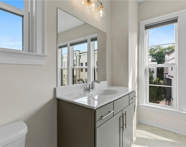 2076 Holtz Lane - Photo Thumbnail 33