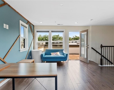 2076 Holtz Lane - Photo Thumbnail 47